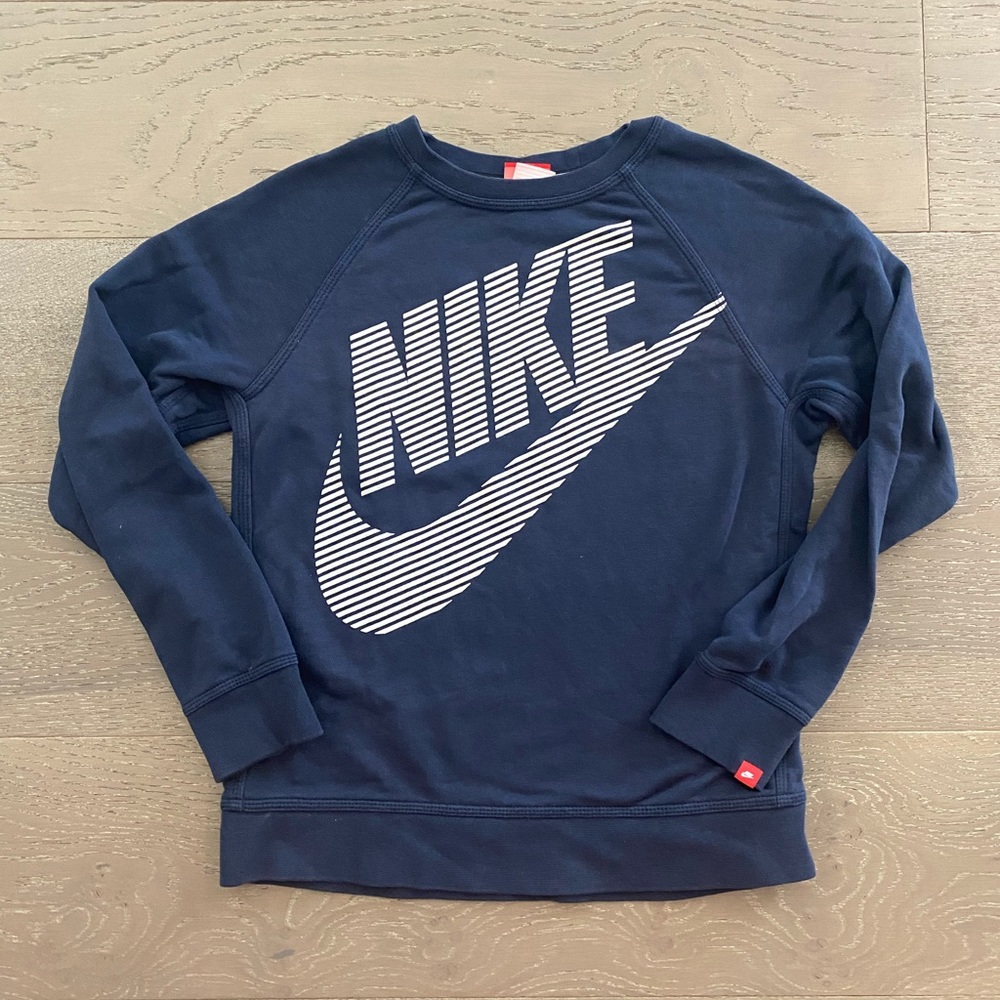 Nike sweatshirt